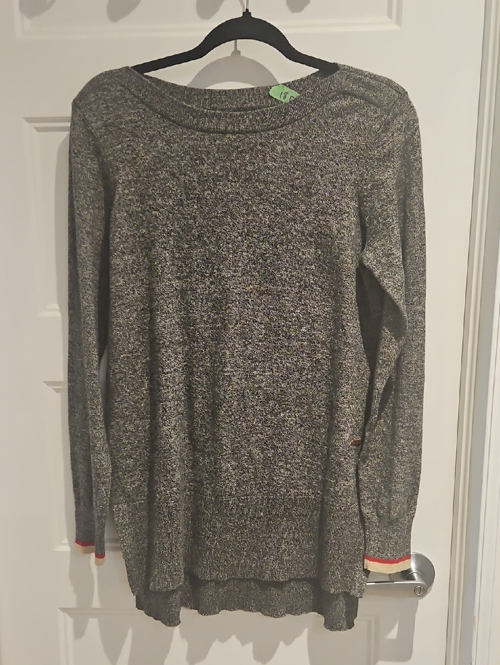 💚2/$20💚Roots Gray Marled Crewneck Sweater with Red & Cream Stripe Cuffs